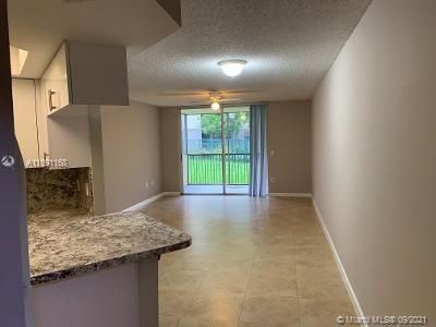 Recently Rented: $1,500 (1 beds, 1 baths, 810 Square Feet)
