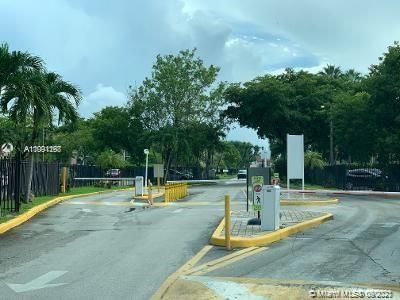 Recently Rented: $1,500 (1 beds, 1 baths, 810 Square Feet)