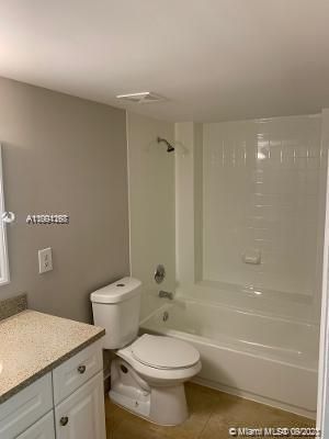 Recently Rented: $1,500 (1 beds, 1 baths, 810 Square Feet)