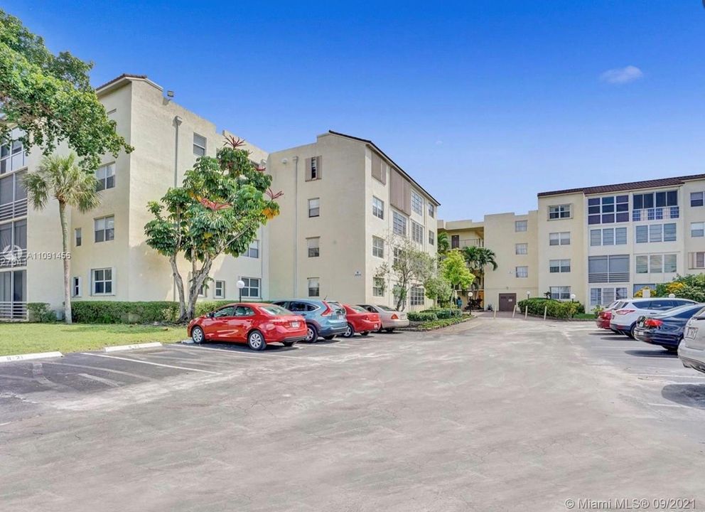 Recently Sold: $48,990 (1 beds, 1 baths, 644 Square Feet)