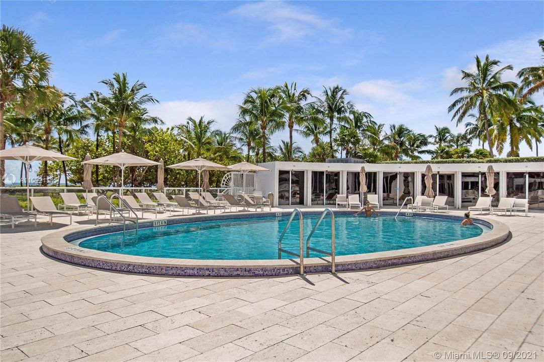 Recently Sold: $1,695,000 (3 beds, 3 baths, 3340 Square Feet)