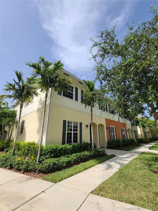 enjoy privacy with this corner unit