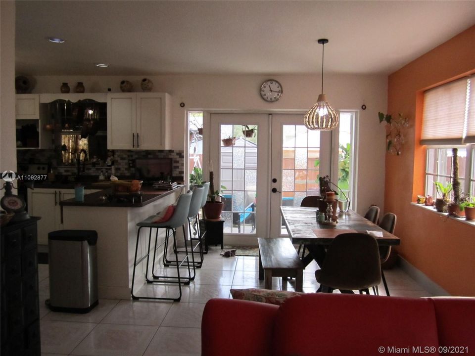 Vendido Recientemente: $549,000 (0 camas, 0 baños, 2264 Pies cuadrados)