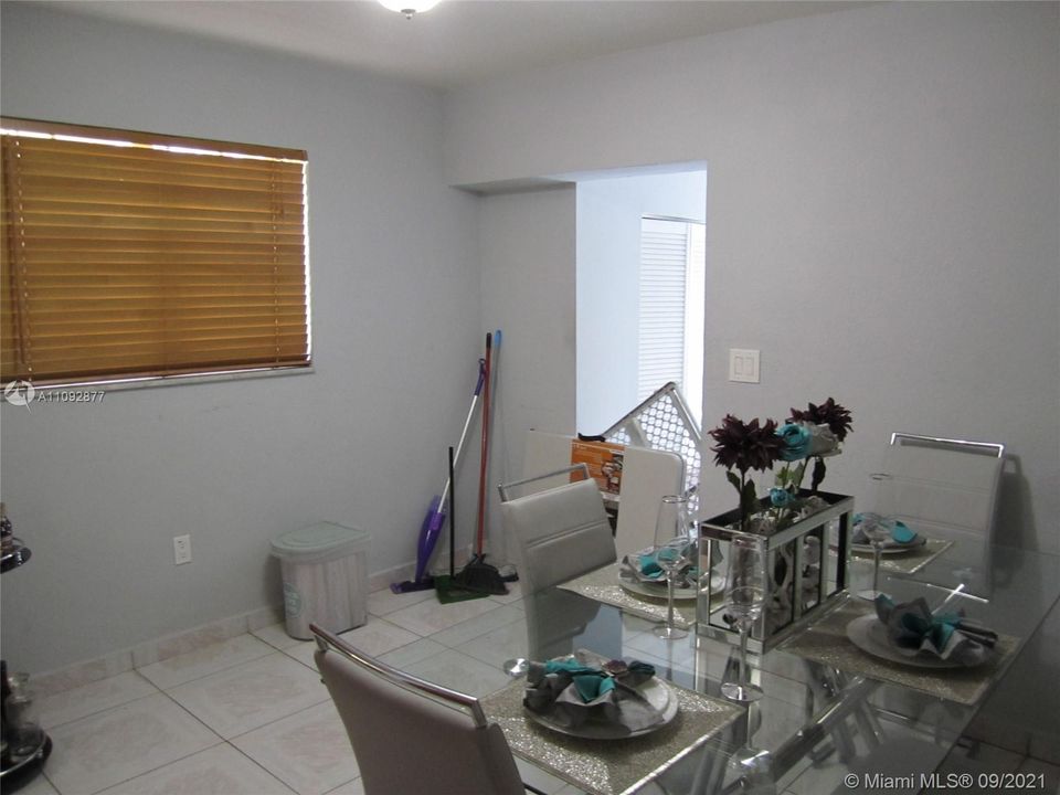 Vendido Recientemente: $549,000 (0 camas, 0 baños, 2264 Pies cuadrados)