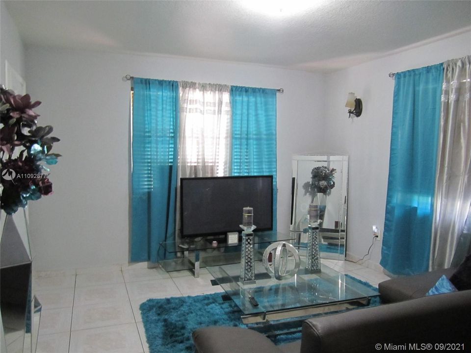 Vendido Recientemente: $549,000 (0 camas, 0 baños, 2264 Pies cuadrados)