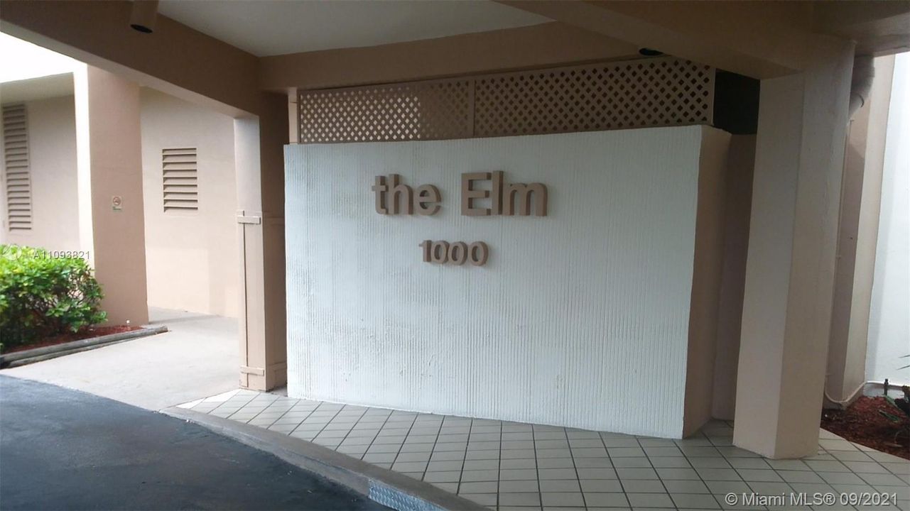 Vendido Recientemente: $169,000 (2 camas, 2 baños, 1120 Pies cuadrados)