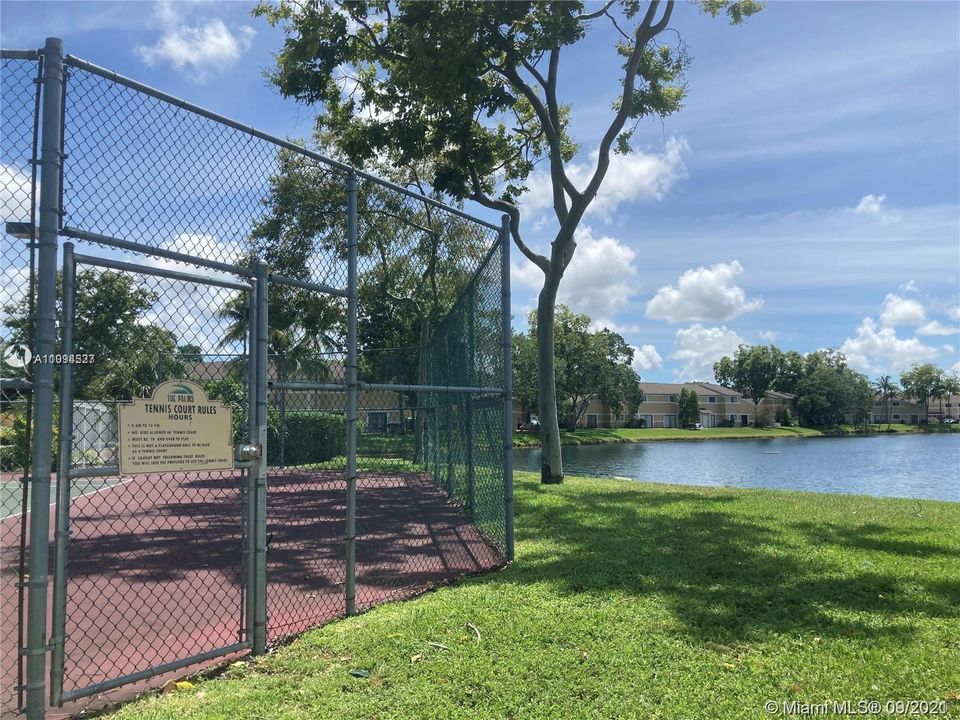 Недавно арендовано: $1,650 (2 спален, 2 ванн, 1016 Квадратных фут)