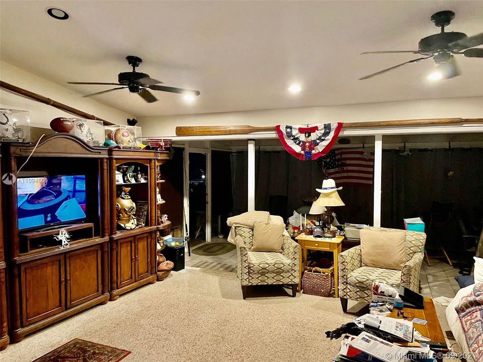 vaulted ceilings with high hats