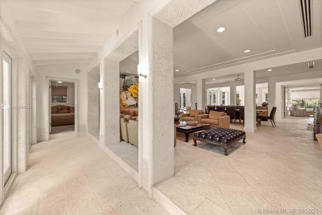 Recently Sold: $3,700,000 (4 beds, 3 baths, 0 Square Feet)