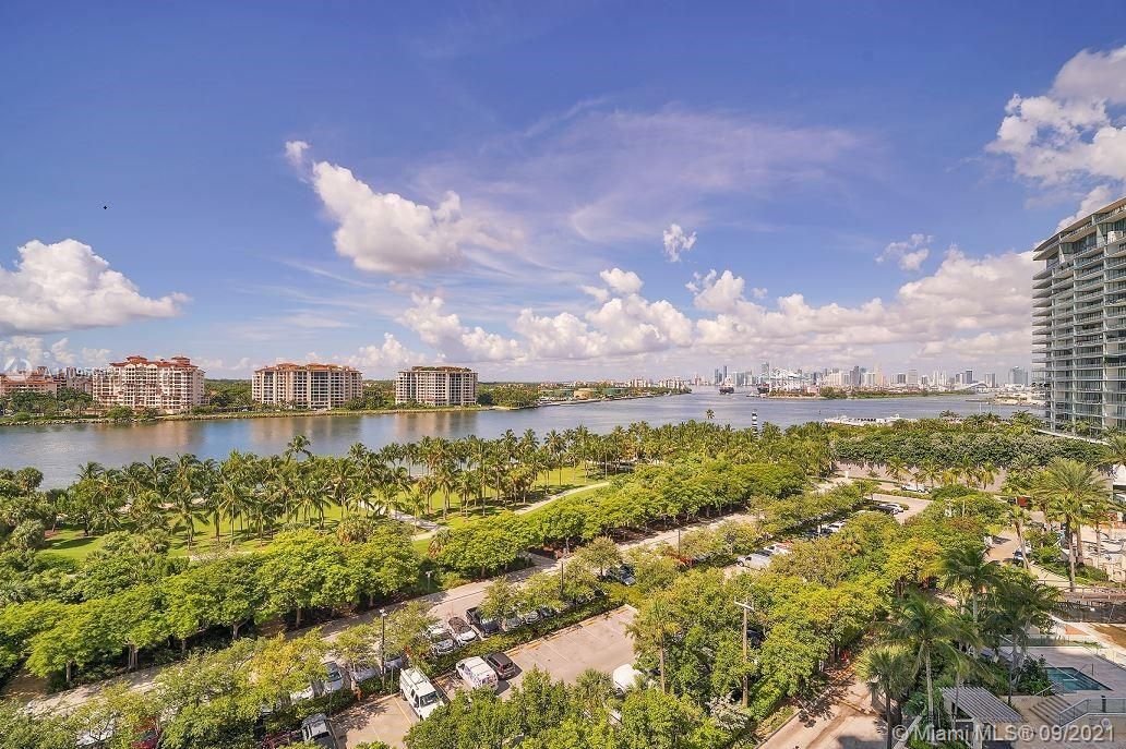 Recently Sold: $1,325,000 (2 beds, 2 baths, 1165 Square Feet)