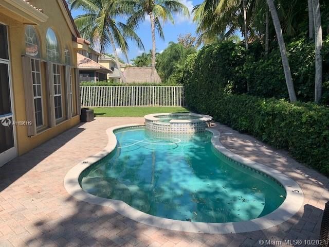 Recently Rented: $5,700 (5 beds, 3 baths, 3232 Square Feet)