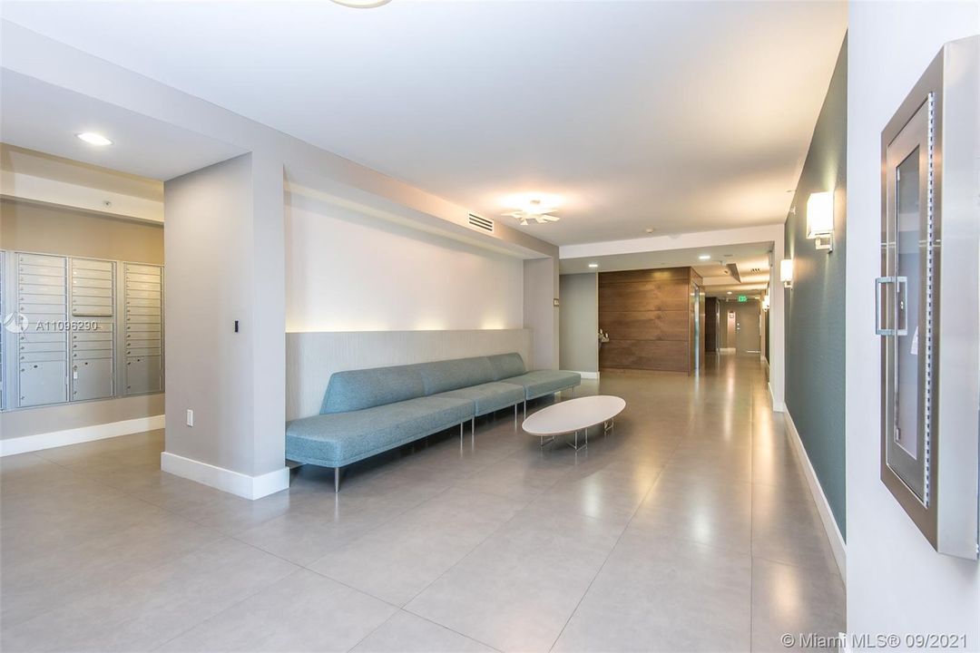 最近租的: $3,750 (3 贝兹, 2 浴室, 1547 平方英尺)