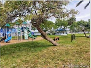 Vendido Recientemente: $120,000 (1 camas, 1 baños, 576 Pies cuadrados)