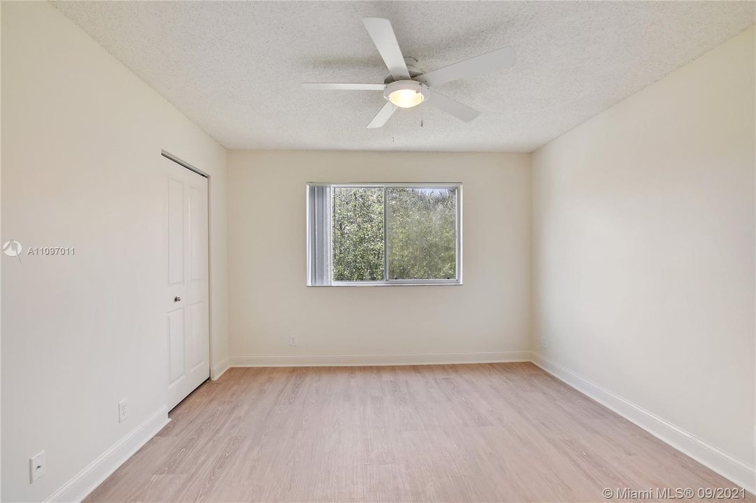 Recently Rented: $1,959 (1 beds, 1 baths, 795 Square Feet)