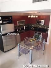 Recently Rented: $2,600 (1 beds, 2 baths, 978 Square Feet)