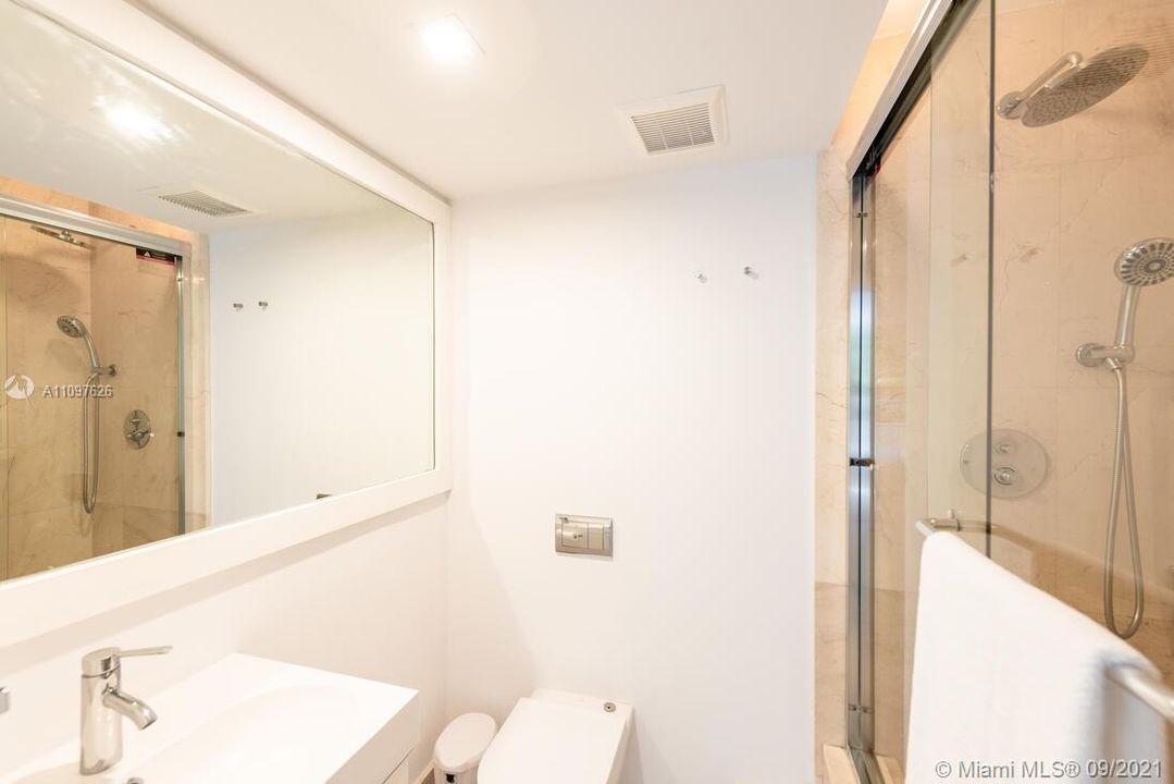 Недавно арендовано: $12,000 (3 спален, 3 ванн, 1820 Квадратных фут)