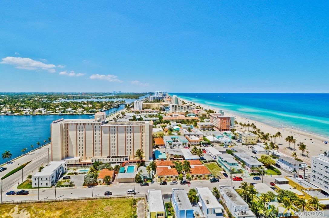 UNOBSTRUCTED VIEWS FOR MILES AND MILES- SEE OCEAN AND INTRACOASTALlUNOBSTRUCTED VIEWS FOR MILES- SEE OCEAN AND INTRACOASTAL