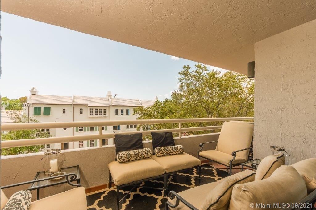 Recently Sold: $618,400 (2 beds, 2 baths, 1606 Square Feet)