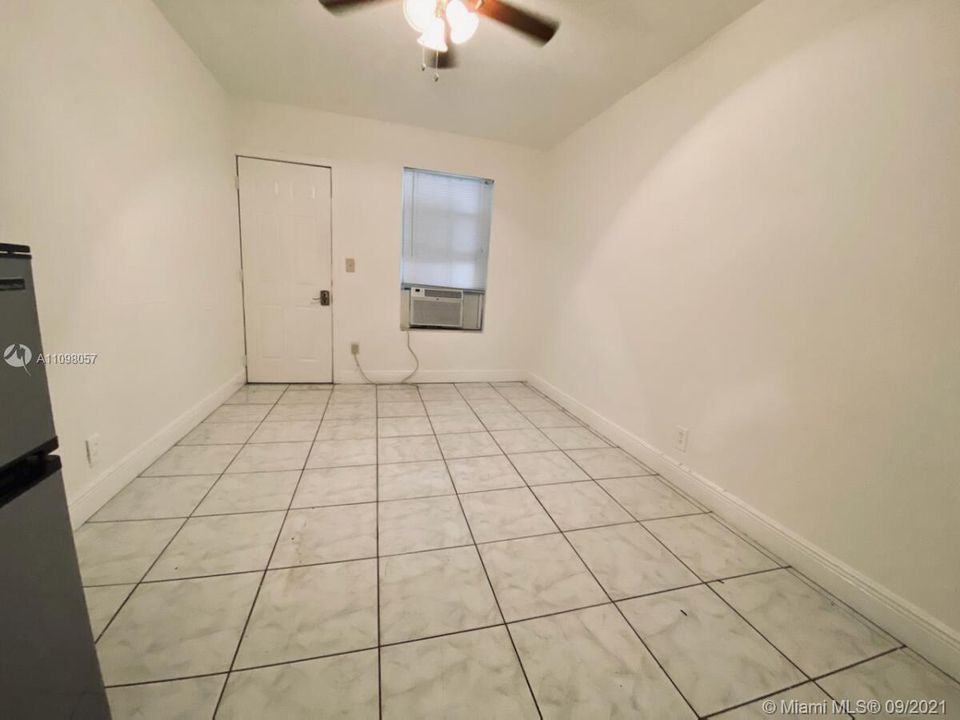 Recently Rented: $825 (0 beds, 1 baths, 8855 Square Feet)