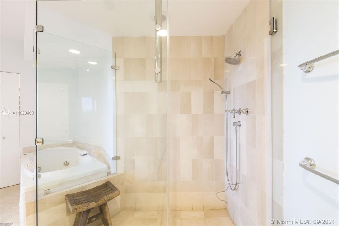 Недавно арендовано: $6,500 (2 спален, 2 ванн, 1780 Квадратных фут)