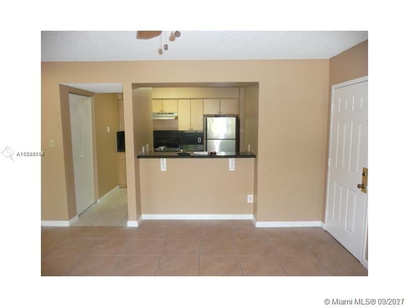 Recently Rented: $1,495 (1 beds, 1 baths, 841 Square Feet)