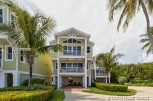 Recently Sold: $3,250,000 (4 beds, 4 baths, 0 Square Feet)