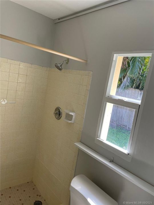 2805 NE 6 Lane Wilton Manors 33334