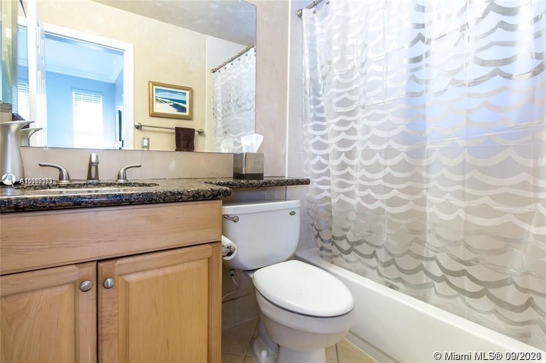 Недавно арендовано: $1,700 (1 спален, 1 ванн, 568 Квадратных фут)