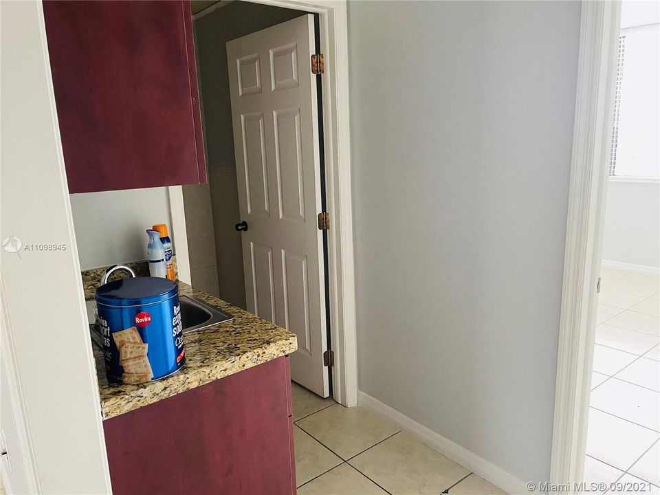 Recently Rented: $2,500 (0 beds, 0 baths, 0 Square Feet)