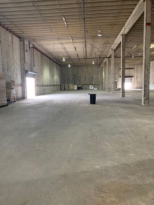 最近租的: $20,000 (0 贝兹, 0 浴室, 0 平方英尺)