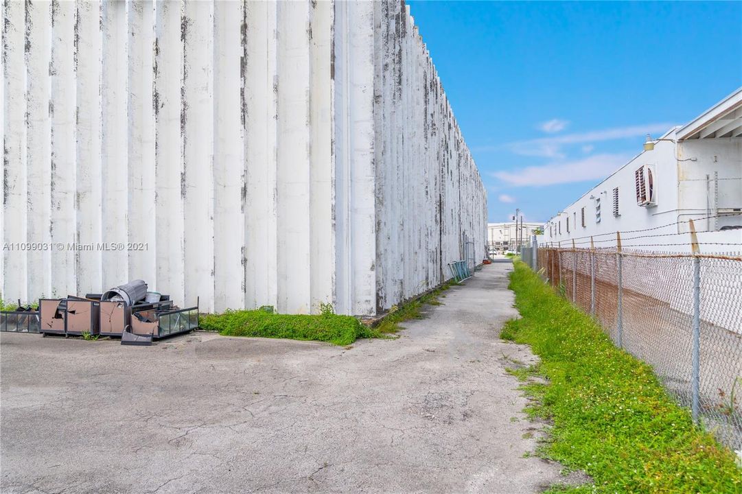 最近租的: $20,000 (0 贝兹, 0 浴室, 0 平方英尺)