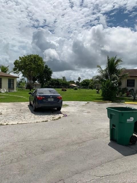 Vendido Recientemente: $75,000 (0.07 acres)