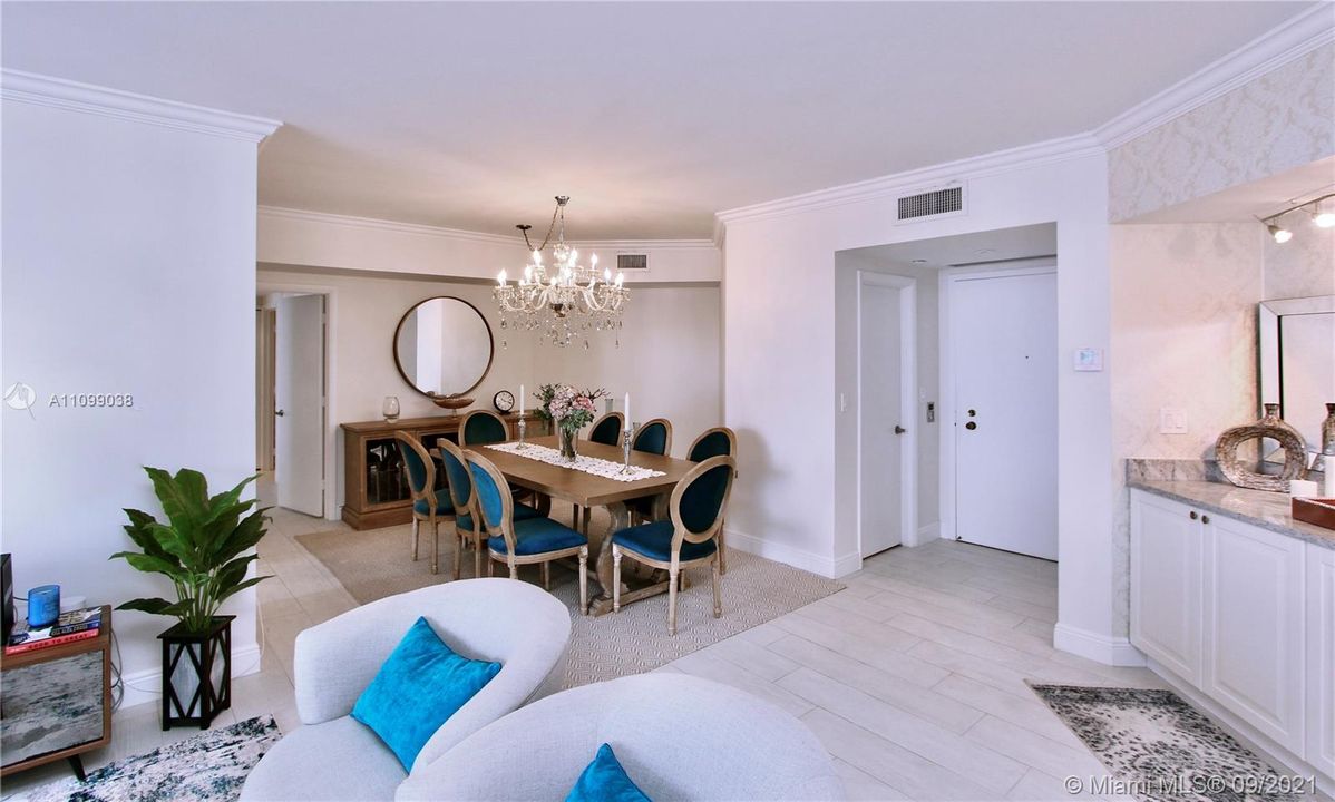 Recently Sold: $430,000 (1 beds, 1 baths, 1235 Square Feet)
