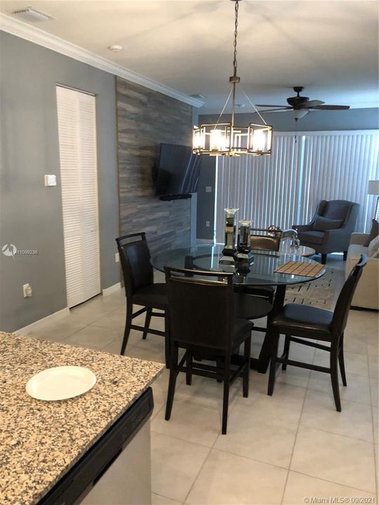 Recently Sold: $275,000 (2 beds, 2 baths, 1344 Square Feet)