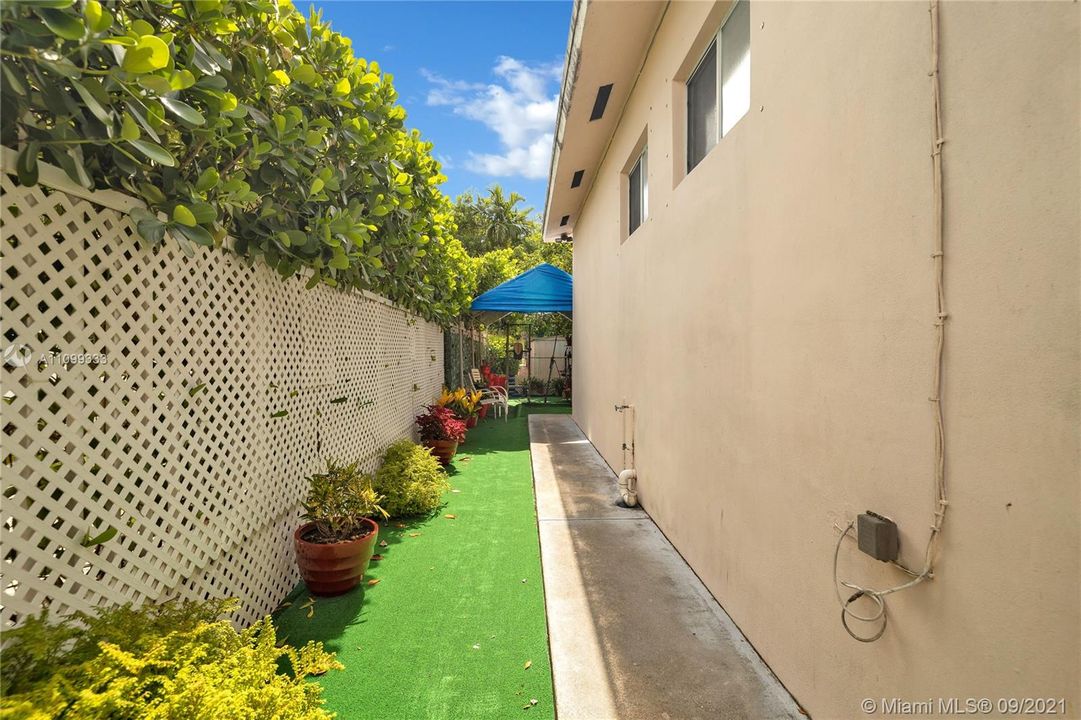 最近租的: $1,000 (0 贝兹, 1 浴室, 0 平方英尺)