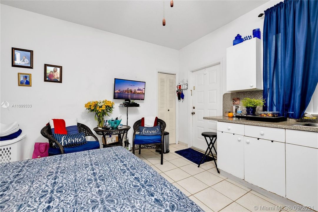 最近租的: $1,000 (0 贝兹, 1 浴室, 0 平方英尺)