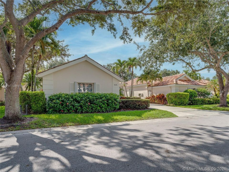 Recently Sold: $495,000 (4 beds, 2 baths, 2186 Square Feet)