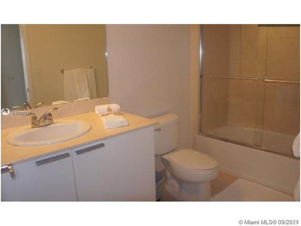 最近租的: $5,500 (2 贝兹, 2 浴室, 1623 平方英尺)