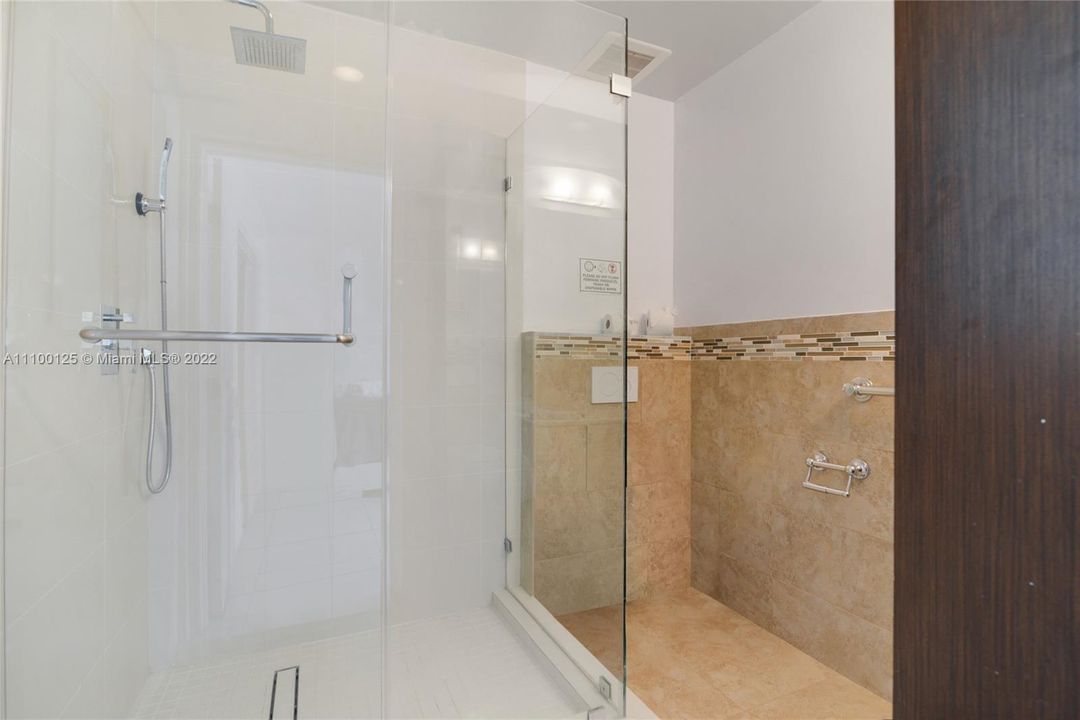 Недавно арендовано: $7,500 (5 спален, 3 ванн, 2455 Квадратных фут)