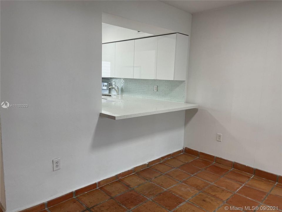 Recently Rented: $3,500 (2 beds, 2 baths, 1187 Square Feet)