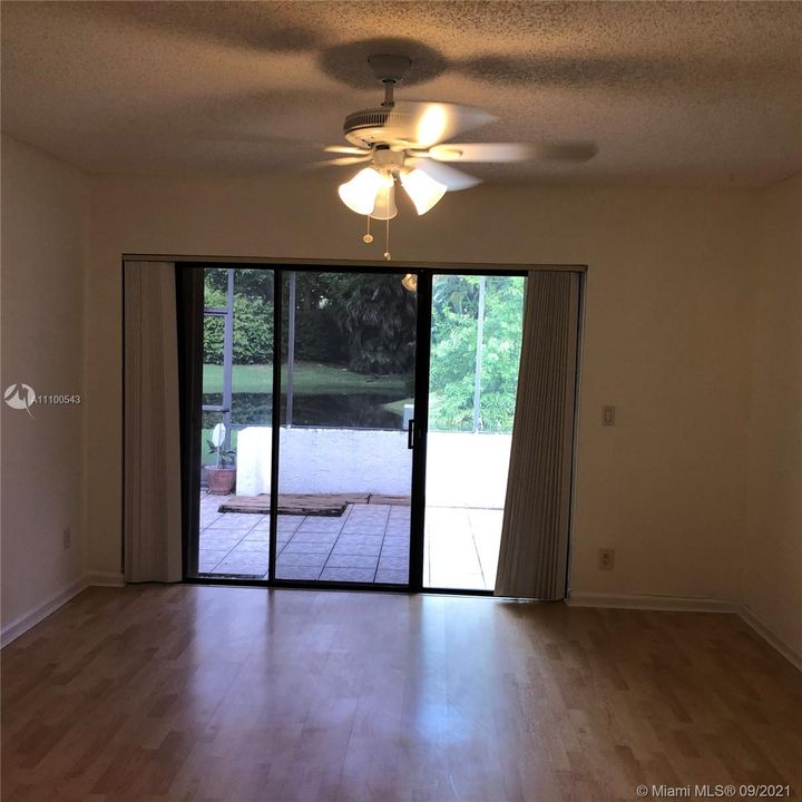 Recently Rented: $2,500 (2 beds, 2 baths, 1395 Square Feet)