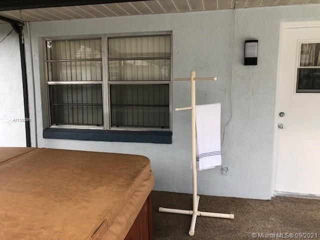 Vendido Recientemente: $205,000 (2 camas, 2 baños, 1192 Pies cuadrados)