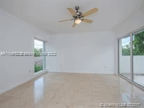 Recientemente alquilado: $7,000 (4 camas, 3 baños, 2612 Pies cuadrados)