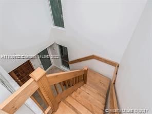 Recientemente alquilado: $7,000 (4 camas, 3 baños, 2612 Pies cuadrados)