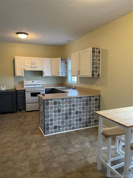 Недавно арендовано: $3,650 (3 спален, 2 ванн, 1488 Квадратных фут)