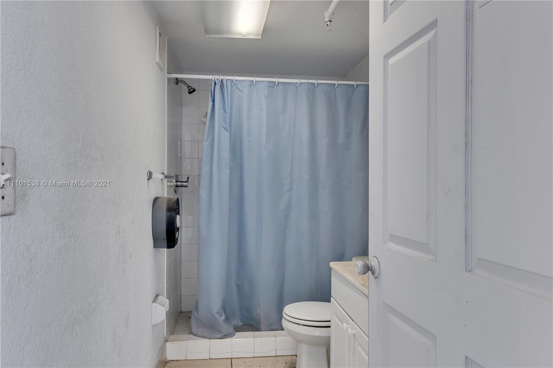 最近售出: $790,000 (0 贝兹, 0 浴室, 0 平方英尺)