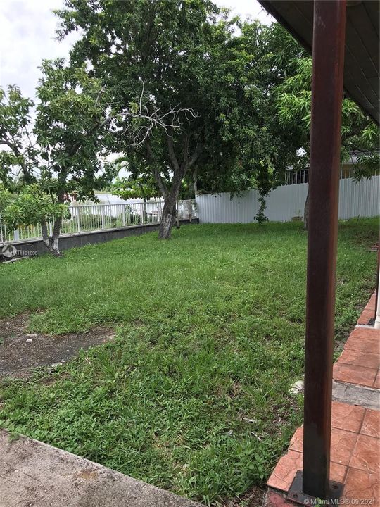 Недавно арендовано: $3,200 (4 спален, 2 ванн, 2603 Квадратных фут)