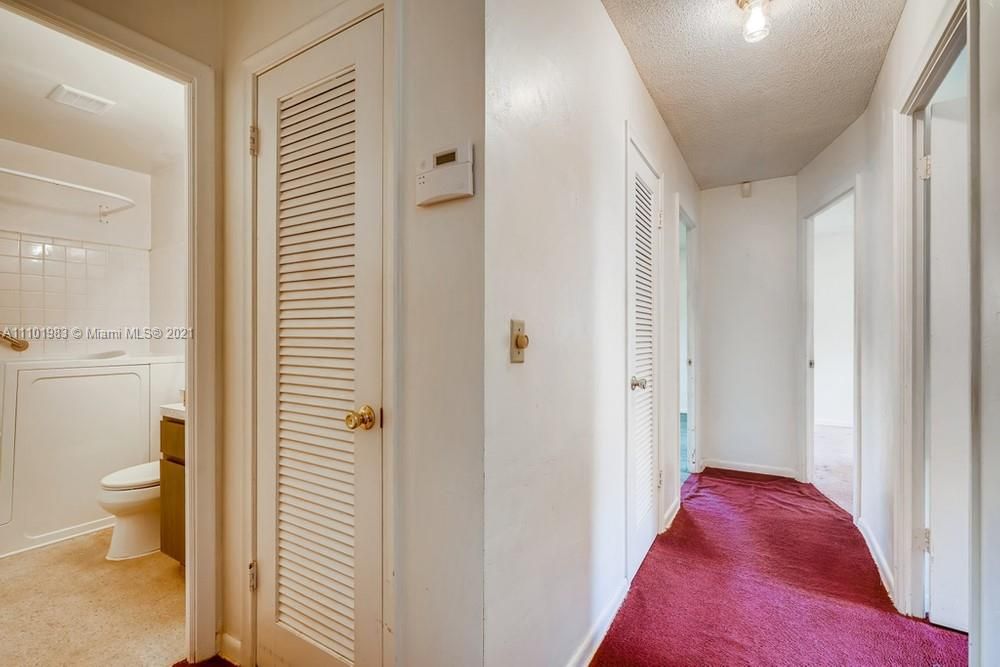 Recently Sold: $429,300 (3 beds, 2 baths, 1493 Square Feet)