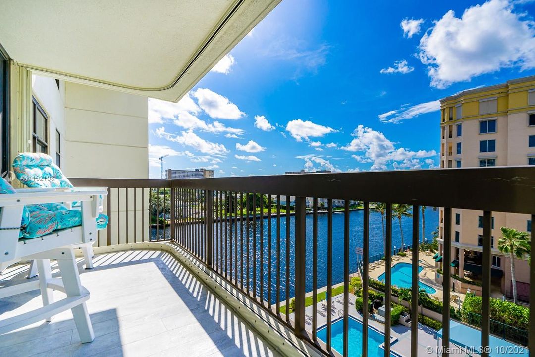 Recently Sold: $514,900 (2 beds, 2 baths, 0 Square Feet)