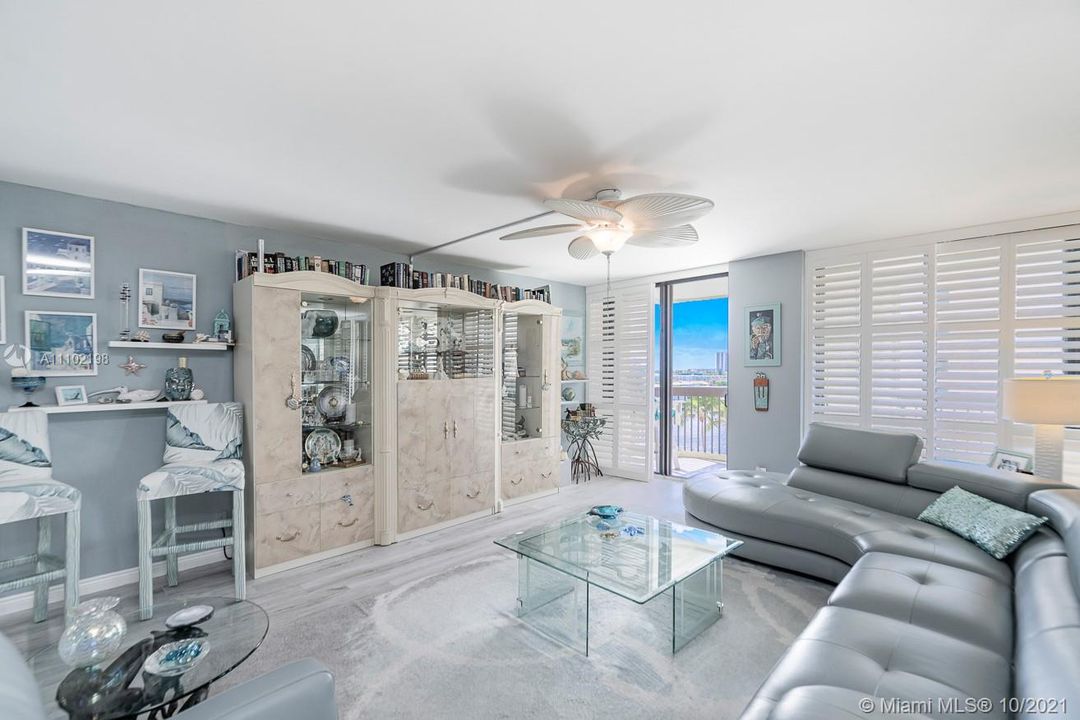 Recently Sold: $514,900 (2 beds, 2 baths, 0 Square Feet)